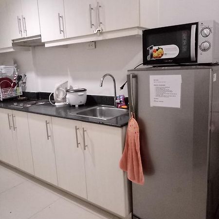 Chin'S Place Sea Residences Moa Manila Bagian luar foto