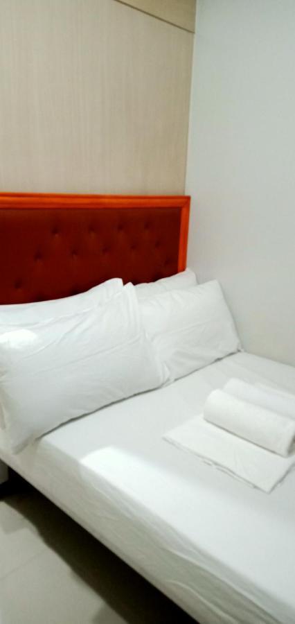 Chin'S Place Sea Residences Moa Manila Bagian luar foto