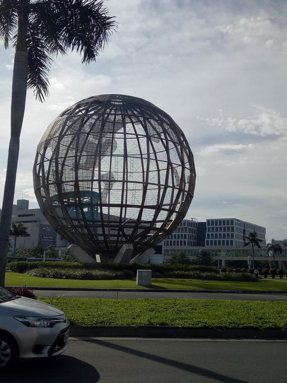 Chin'S Place Sea Residences Moa Manila Bagian luar foto