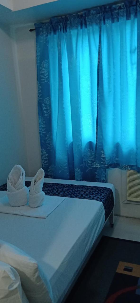 Chin'S Place Sea Residences Moa Manila Bagian luar foto